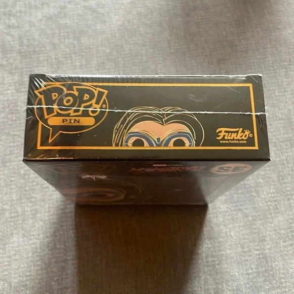 Funko Pop! Pin Marvel Studios Ms. Marvel Large Enamel Pin Special Edition SE - Picture 4 of 4